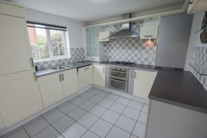 Kitchen- click for photo gallery